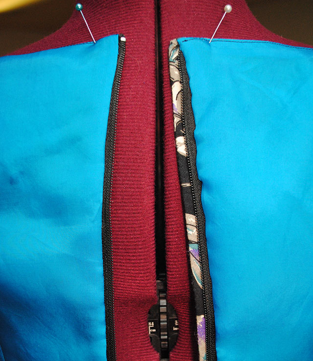 lapped zipper and lining