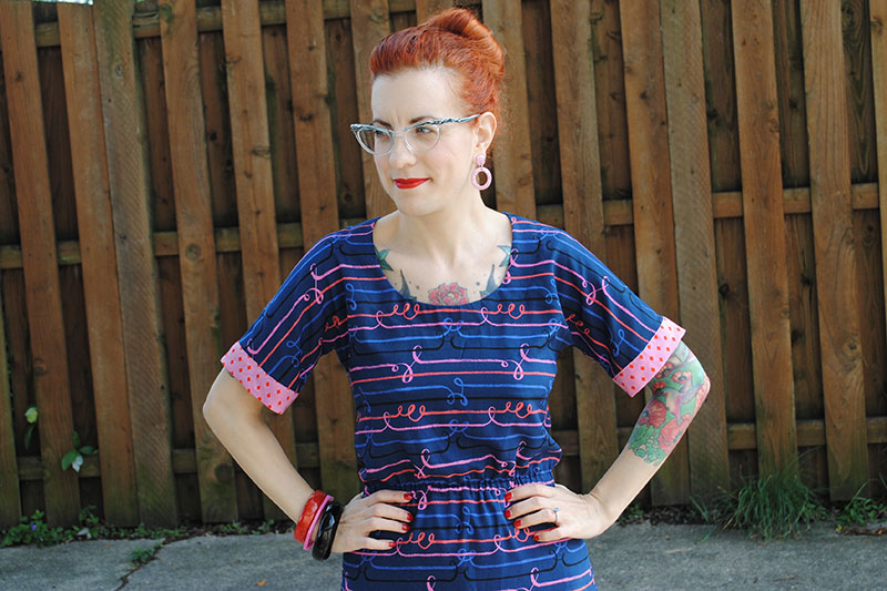 My Bettine hack tutorial at Sew Your Hart Out (and showing you my new dress)